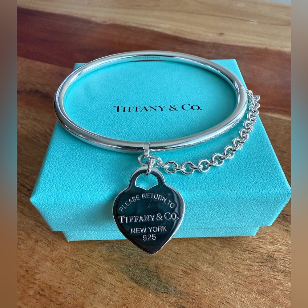 Rare Tiffany&Co. Please Return to Double sided Heart chain Bangle Bracelet